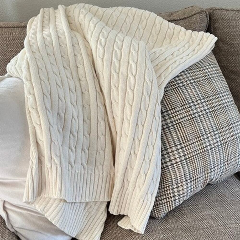 Ralph Lauren 100% Cotton sweater knit throw